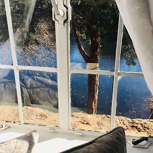 King Room Lake View